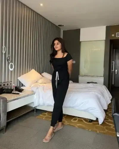Call Girls Sundar Nagar Cash On Delivery